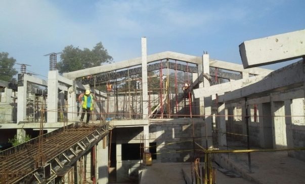 Más fotos de obras